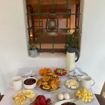 Vitoria - Mrizi I Zanave Penzion